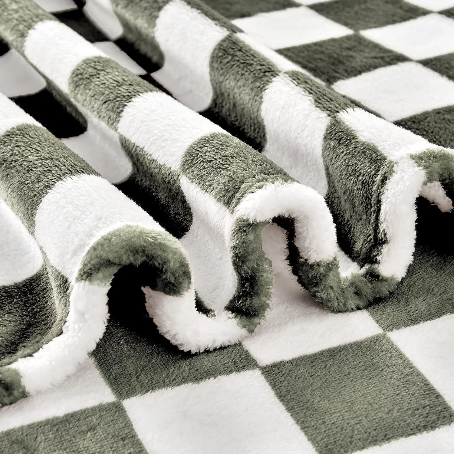 Checkered Blanket Flannel Throw Blankets Soft Cozy Checkered Grid Print Chessboard Gingham Pattern Throws for Bed Sofa Couch for All Seasons, 50x60 Inch, Dark Olive