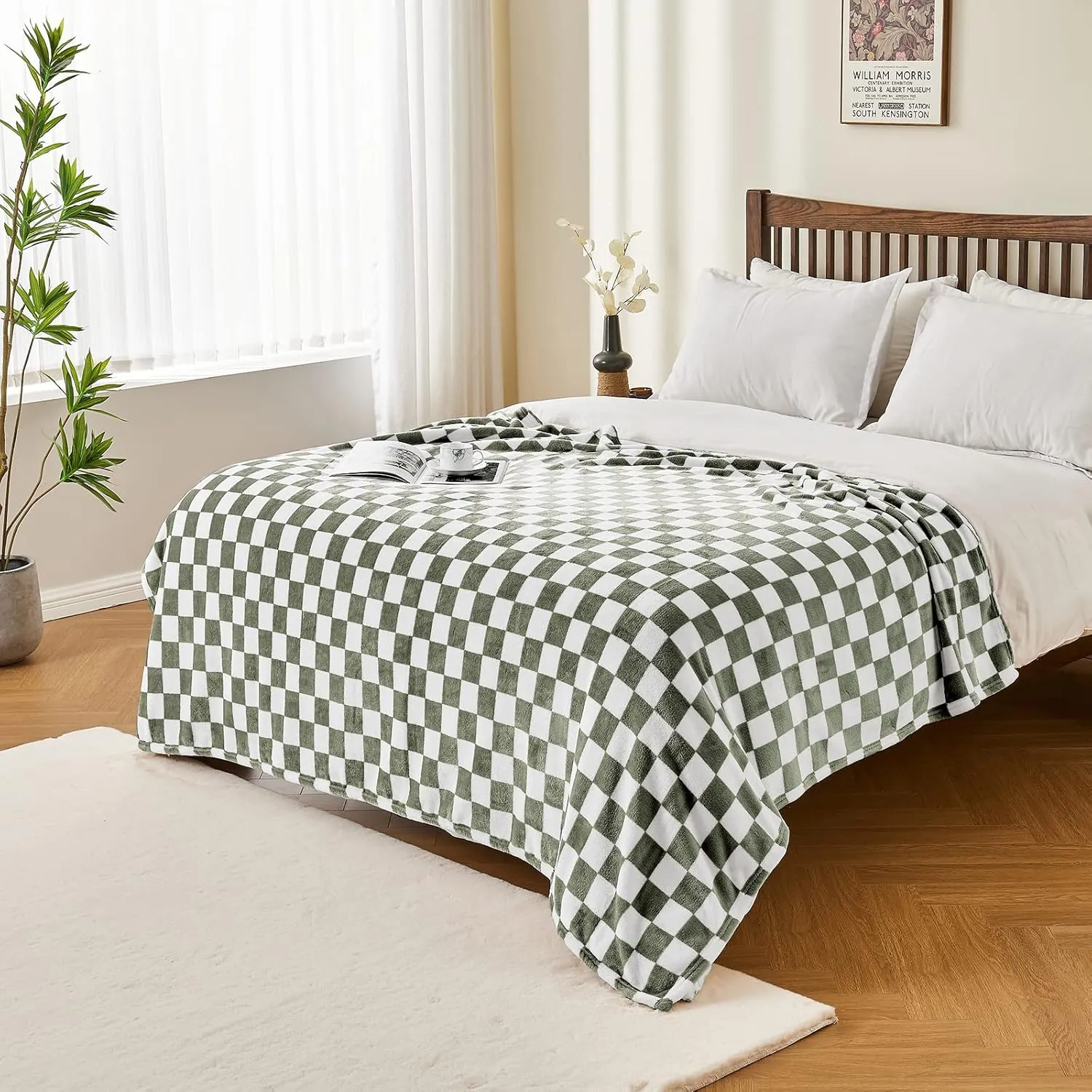 Checkered Blanket Flannel Throw Blankets Soft Cozy Checkered Grid Print Chessboard Gingham Pattern Throws for Bed Sofa Couch for All Seasons, 50x60 Inch, Dark Olive