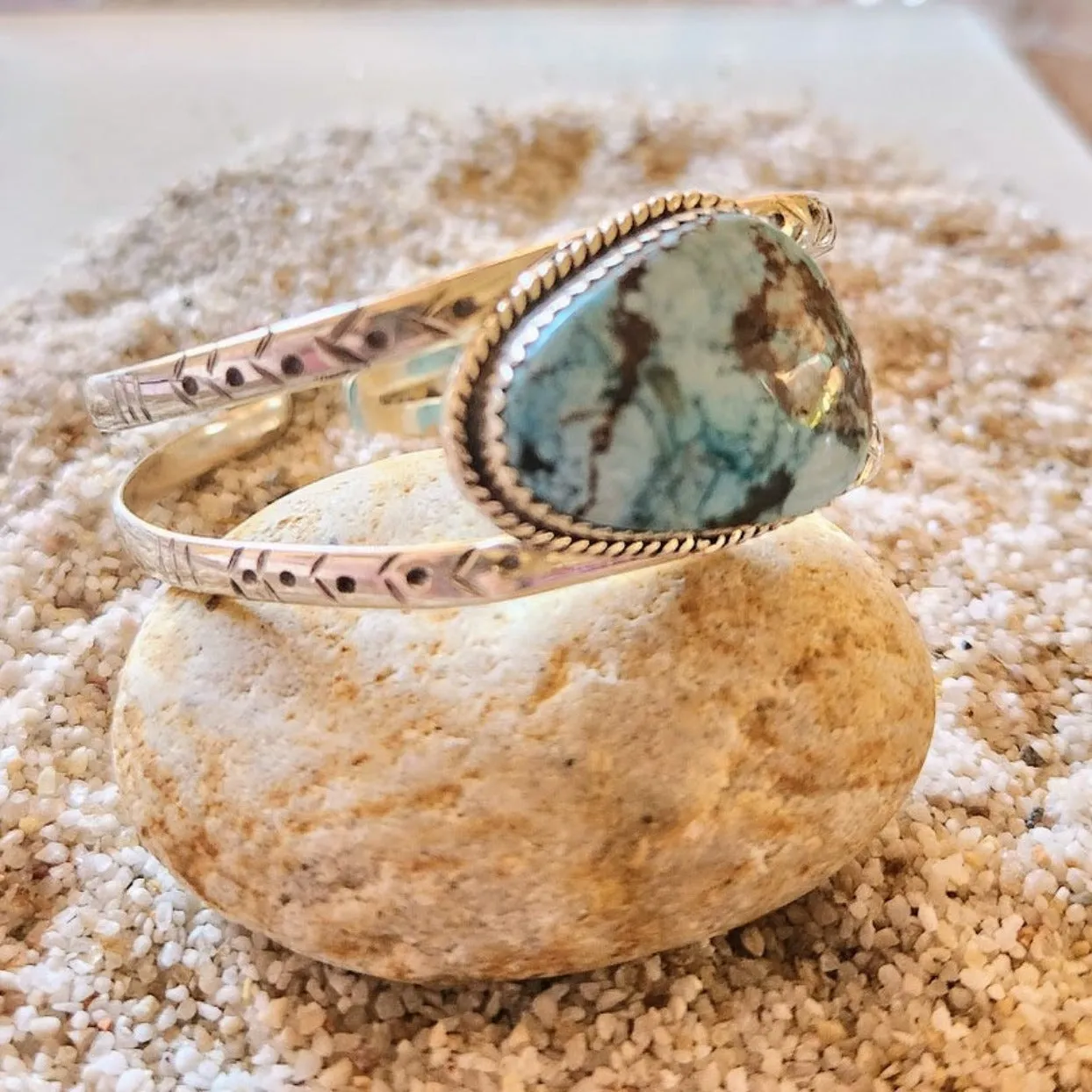 DOUBLE BANDED BLUE TURQUOISE NAVAJO 925 SILVER CUFF
